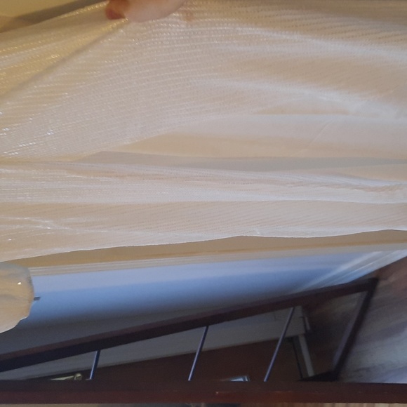 White sequin tulip cut maxi dress - Picture 4 of 6